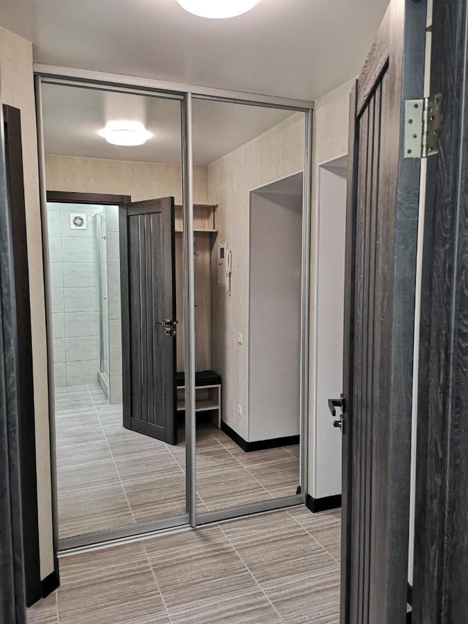 Новая Квартира На Пр. Соборном Возле Зну Zaporizhia Exterior photo